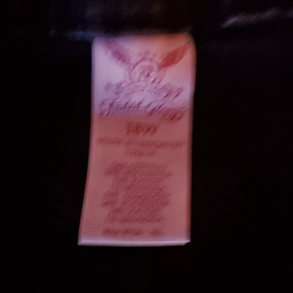 Short - Picture 2 of 2